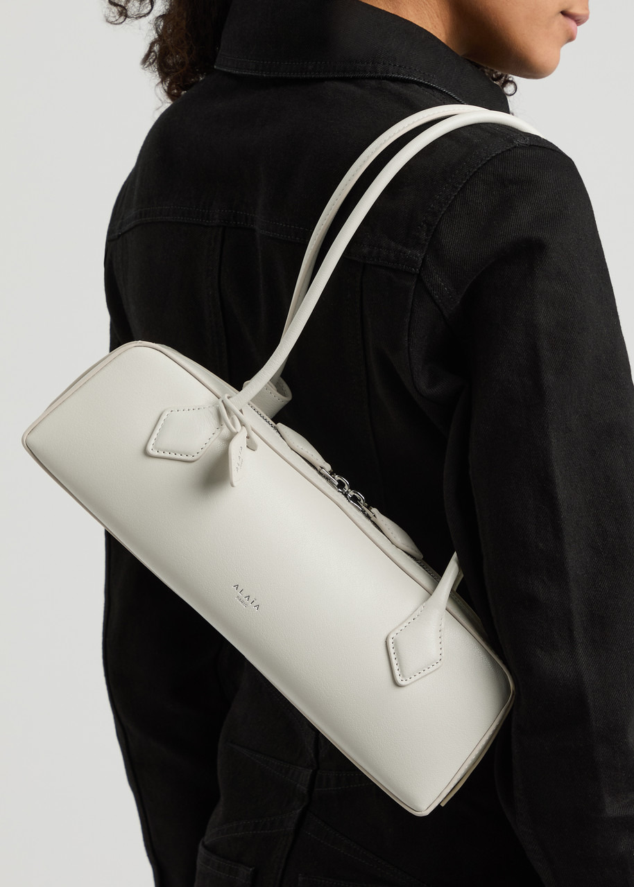 Alaïa Le Teckel Medium Grained Leather Shoulder bag - 5