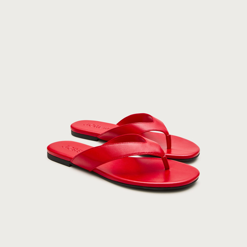 Audrey slim thong sandals in leather 1