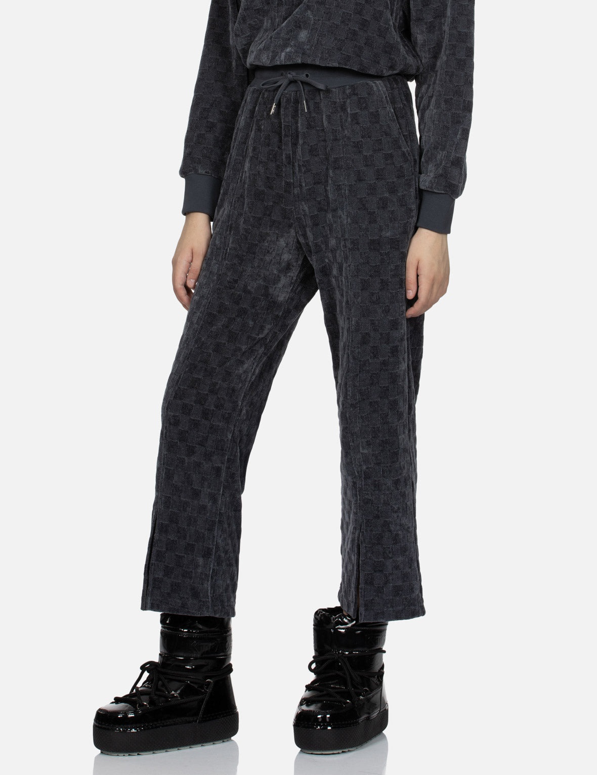 CONCAVE CHECK PATTERN KAMON EMBROIDERY STRAIGHT FIT SWEATPANTS - 8