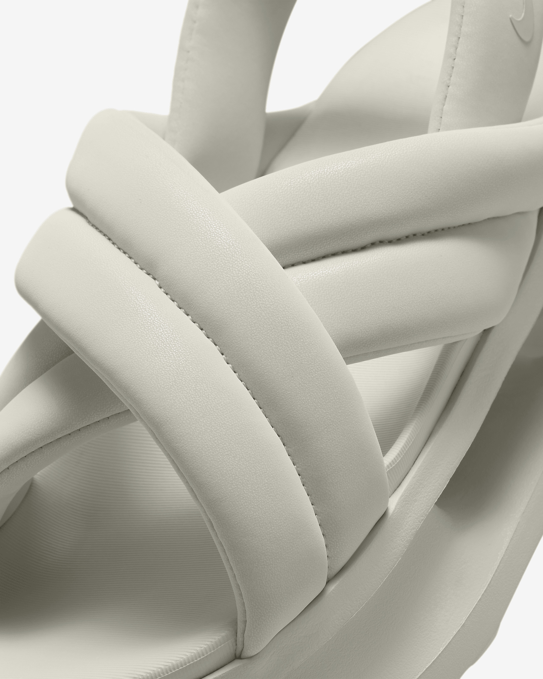 Nike Nike Air Max Isla Women's Sandals | REVERSIBLE