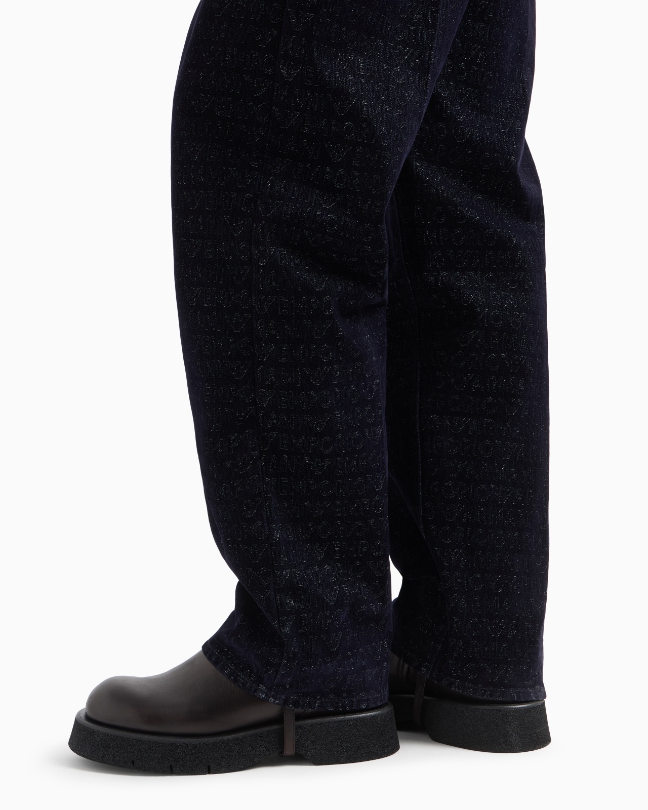 J74 LOOSE-FIT DENIM JEANS WITH ALL-OVER FLOCKED LOGO LETTERING - 5