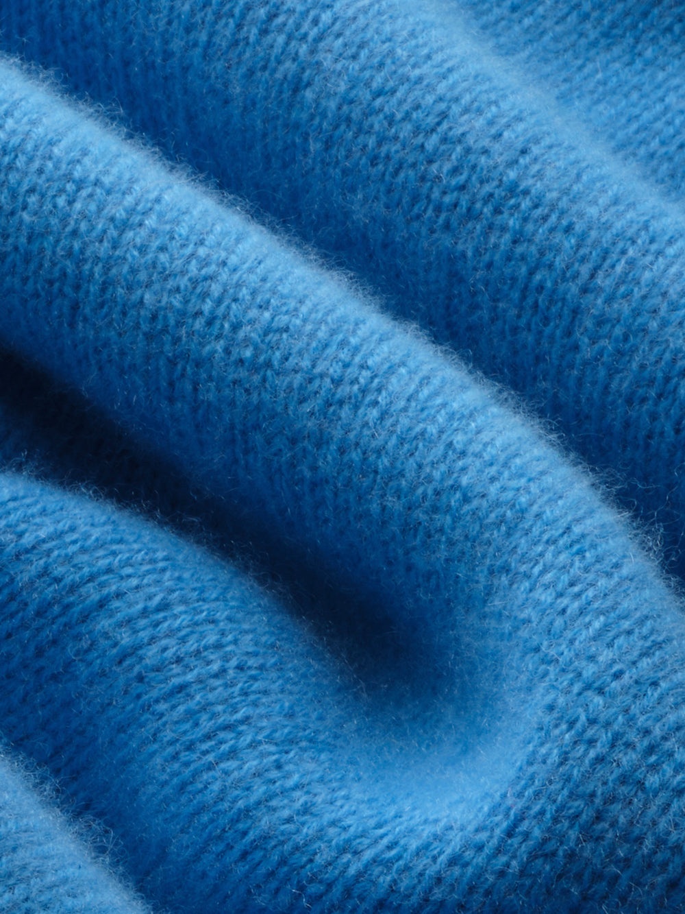 The Cashmere Crewneck Sweater in Pop Blue - 4