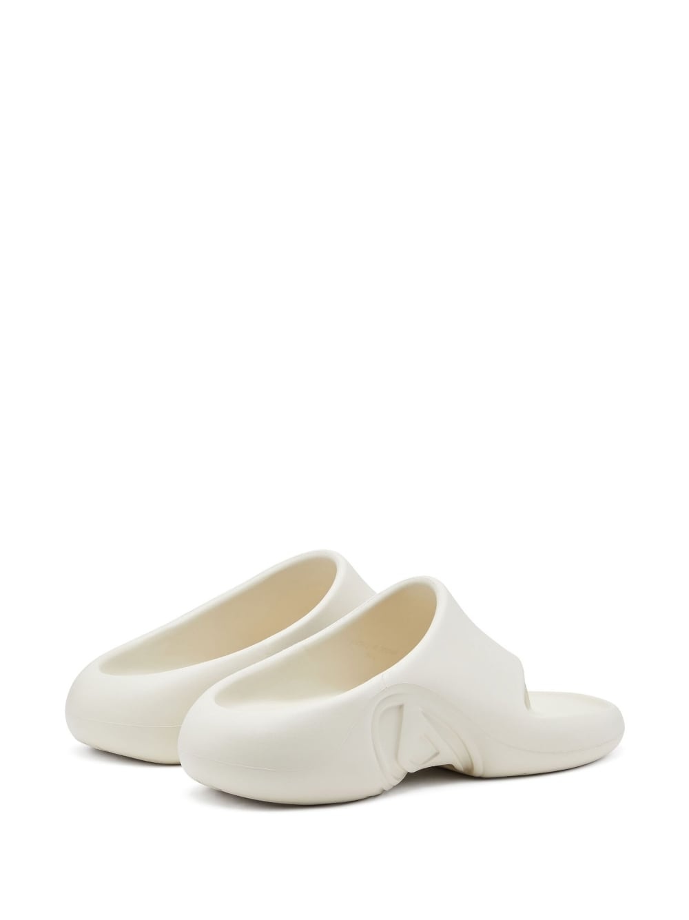 embossed-logo slippers - 3