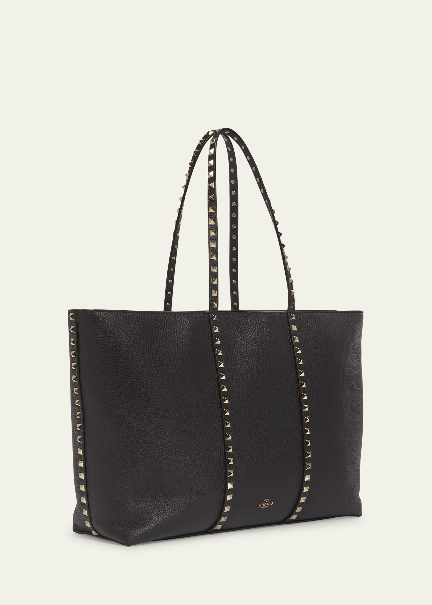 VIP【関税送料無料】希少 VALENTINO ROCKSTUD LEATHER TOTE BAG Valentino Garavani Rockstud Grainy Calfskin Tote Bag | Saks