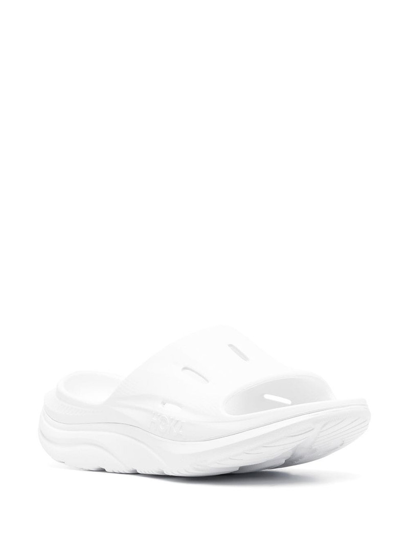 HOKA ONE ONE Ora Recovery slides outlook