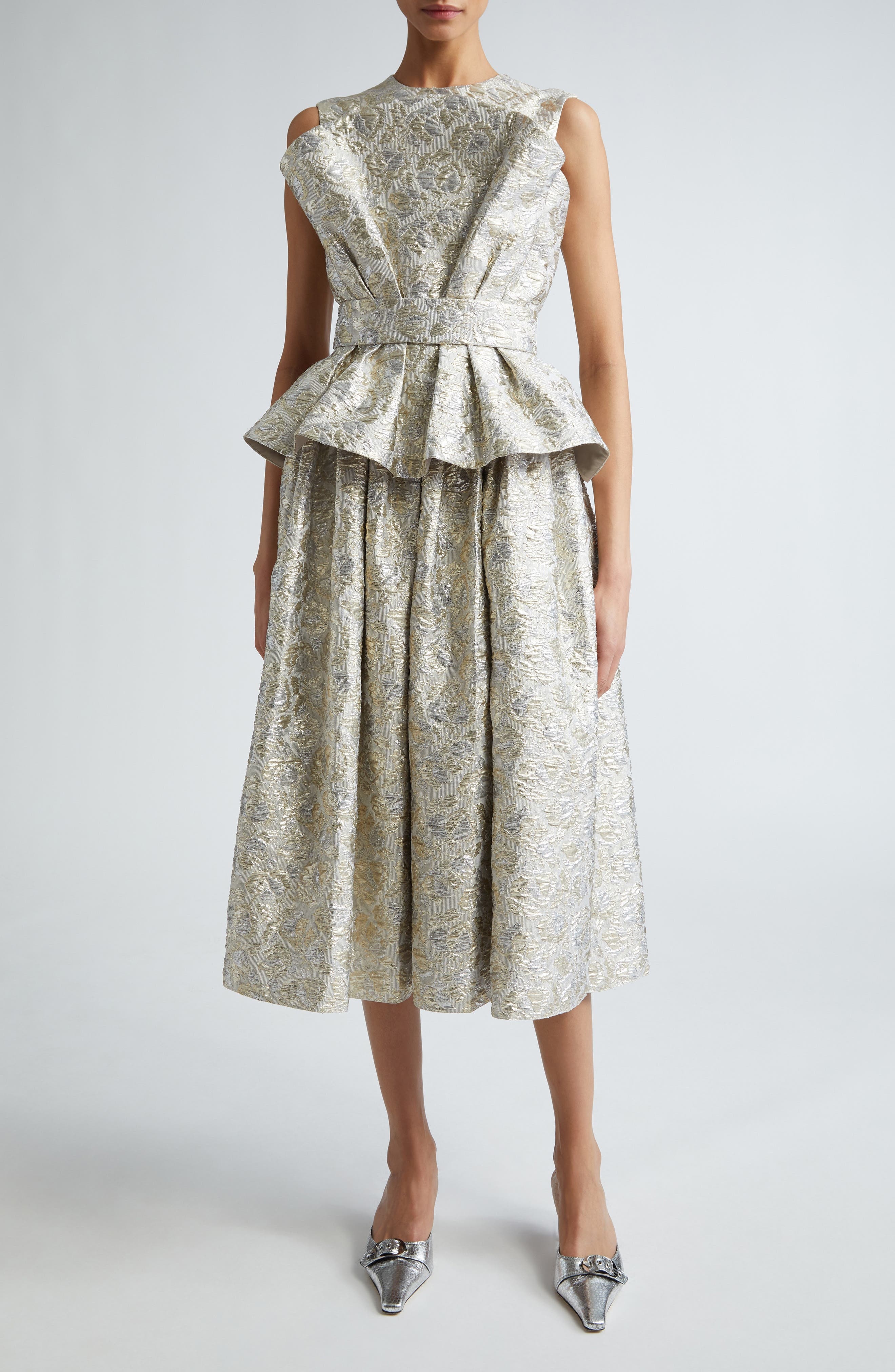 Sleeveless Metallic Cloqué Peplum Cocktail Dress - 1