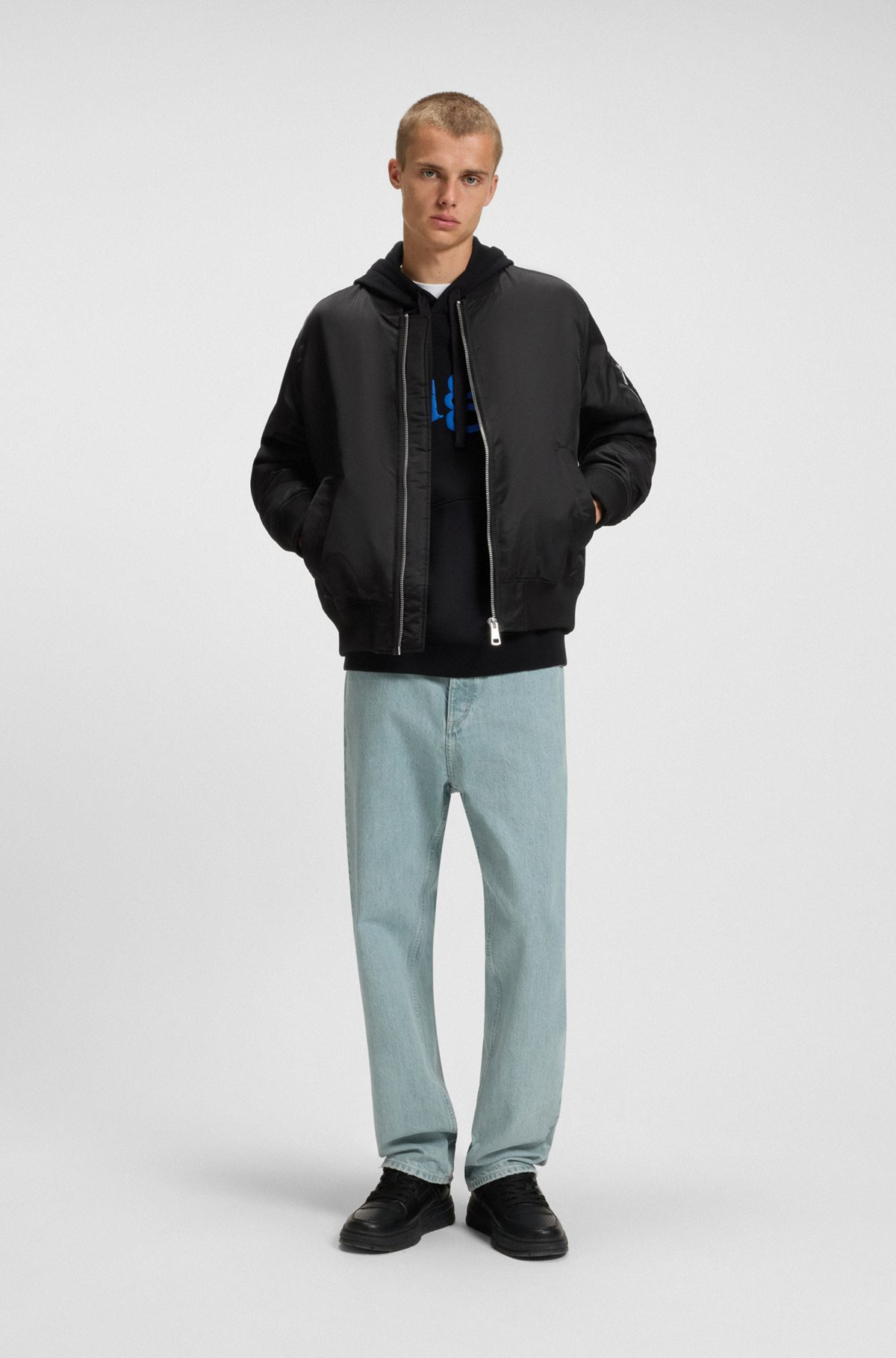 RELAXED-FIT WATER-REPELLENT JACKET WITH SLEEVE POCKET - 3