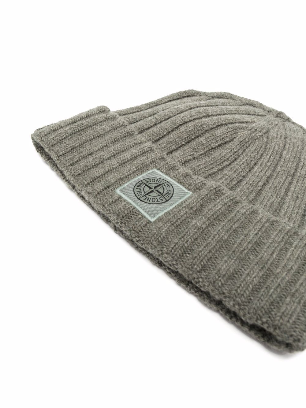 logo-patch knitted beanie - 2