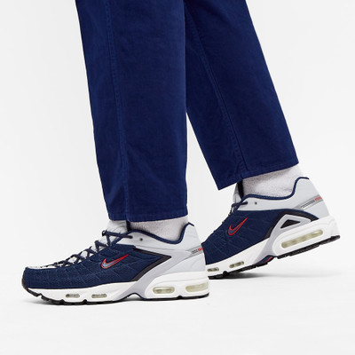 Nike Nike Air Max Tailwind V SP outlook