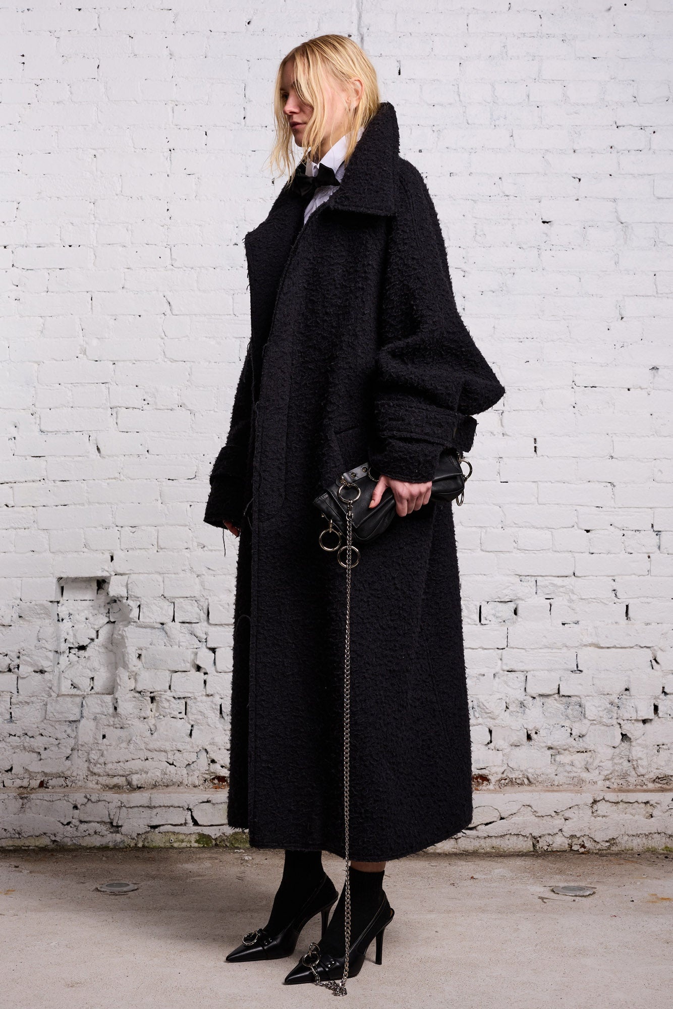 JUMBO COAT - BLACK - 2