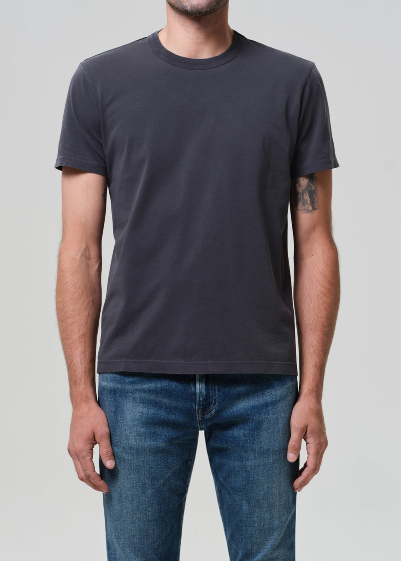 Citizens of Humanity Everyday Short Sleeve Tee
In Volcanic outlook
