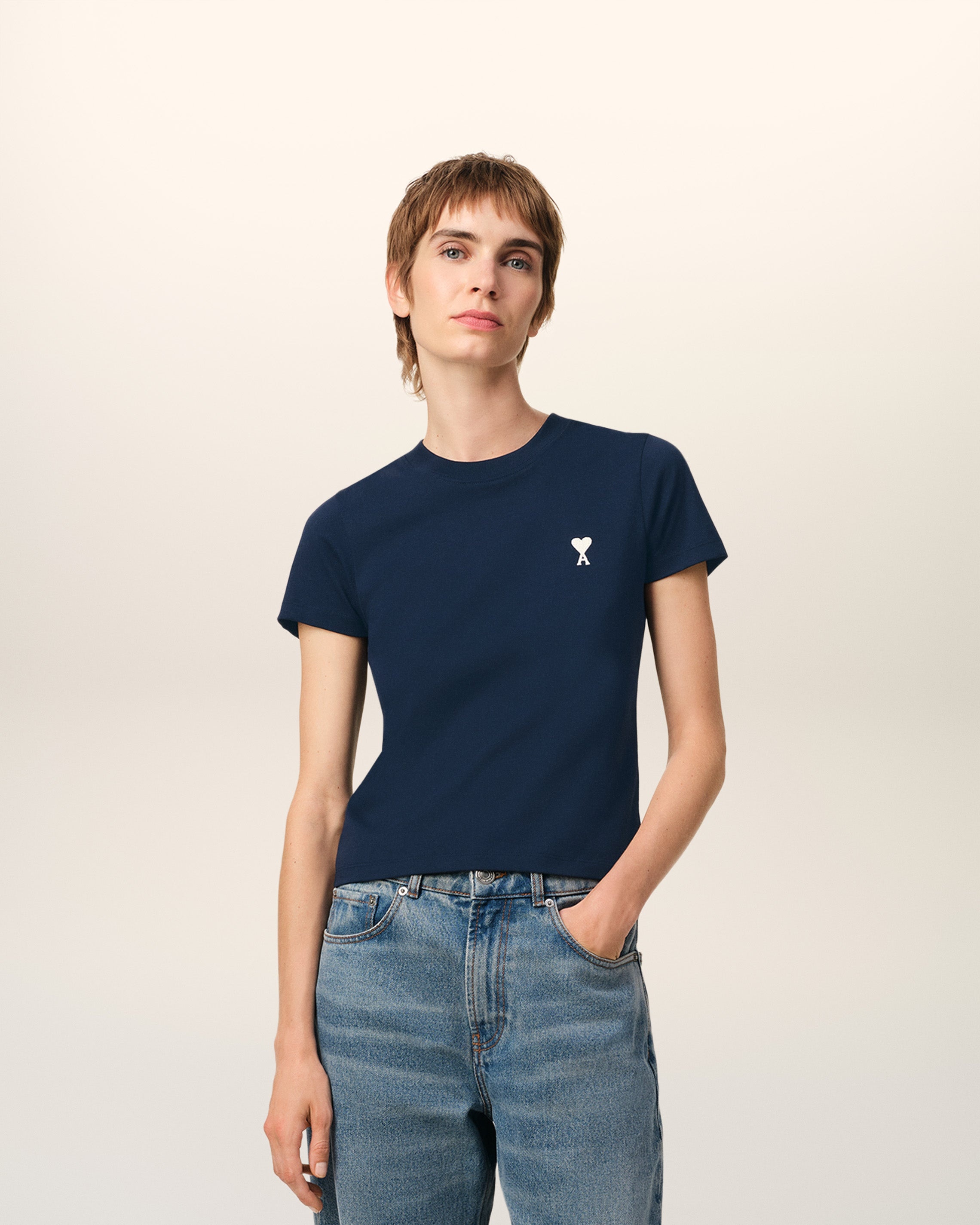 ★人気★【AMI PARIS】★AMI Short Sleeve T-Shirt Navy★ AMI Paris NAVY COTTON CROPPED T-SHIRT | REVERSIBLE