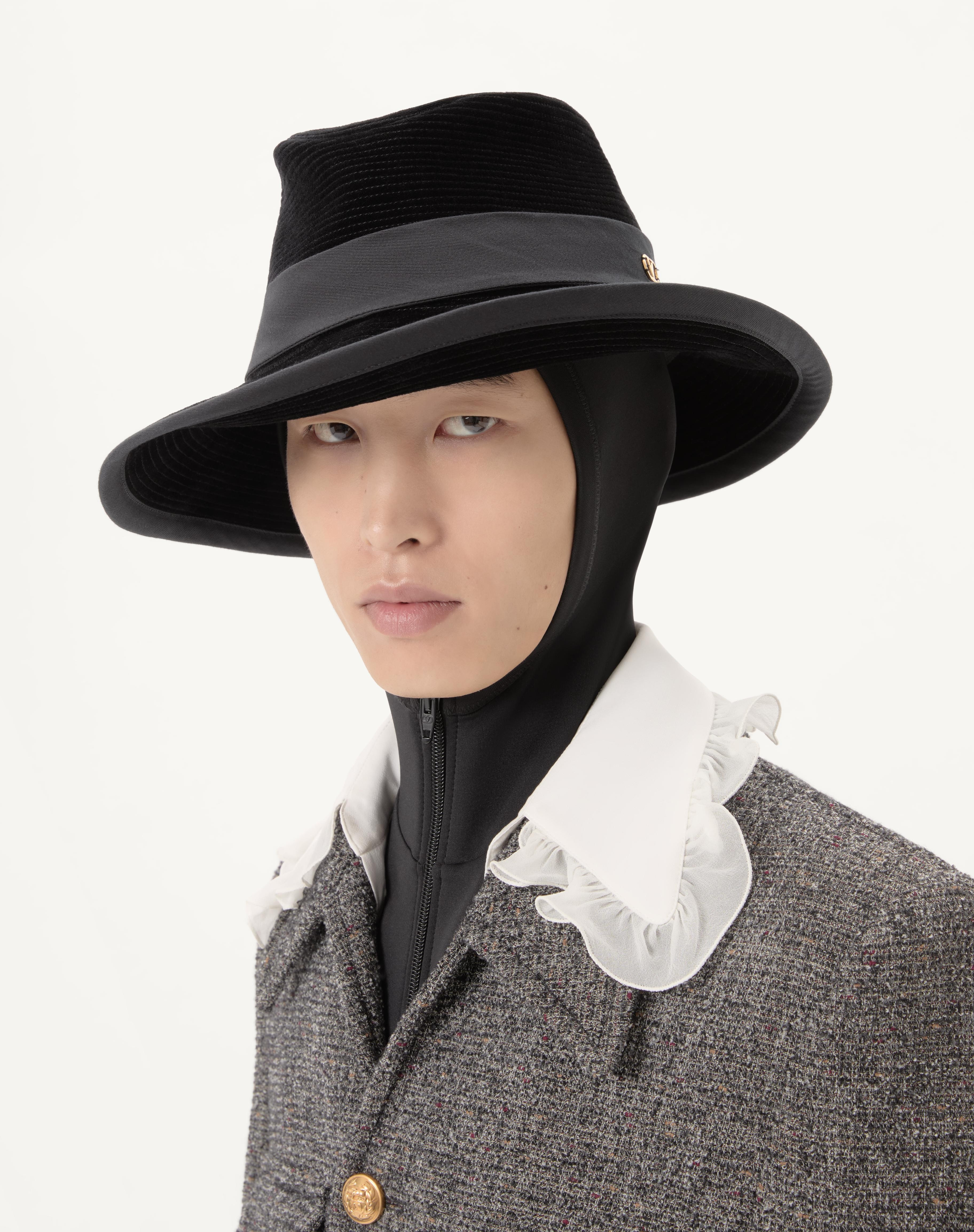 VLOGO SIGNATURE COTTON HAT. - 2