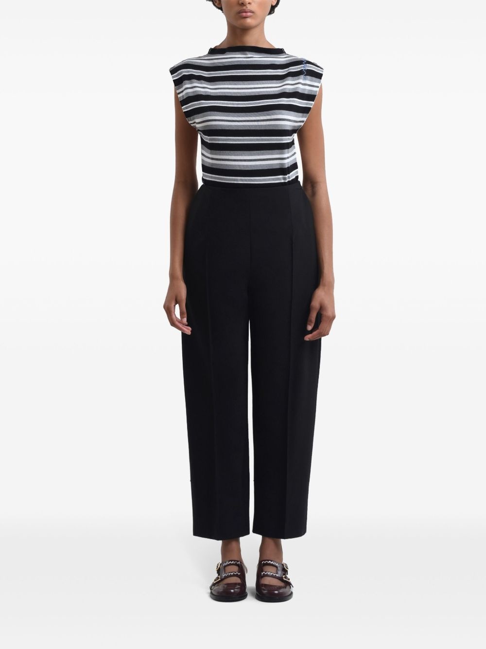 straight trousers - 3