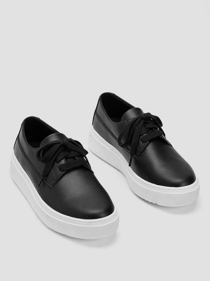 EILEEN FISHER Prop Leather Sneaker outlook