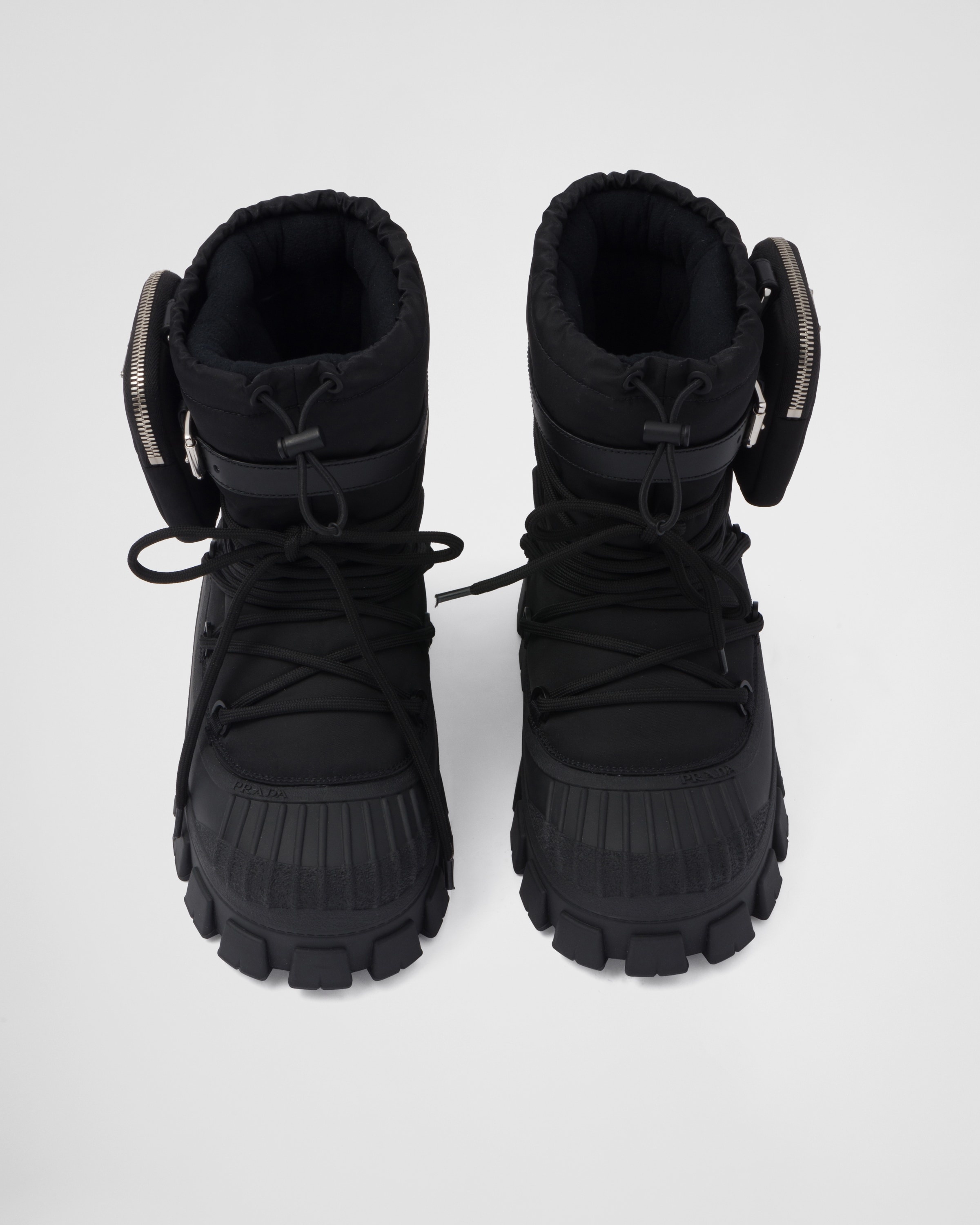 Re-Nylon gabardine après-ski boots with pouch - 4