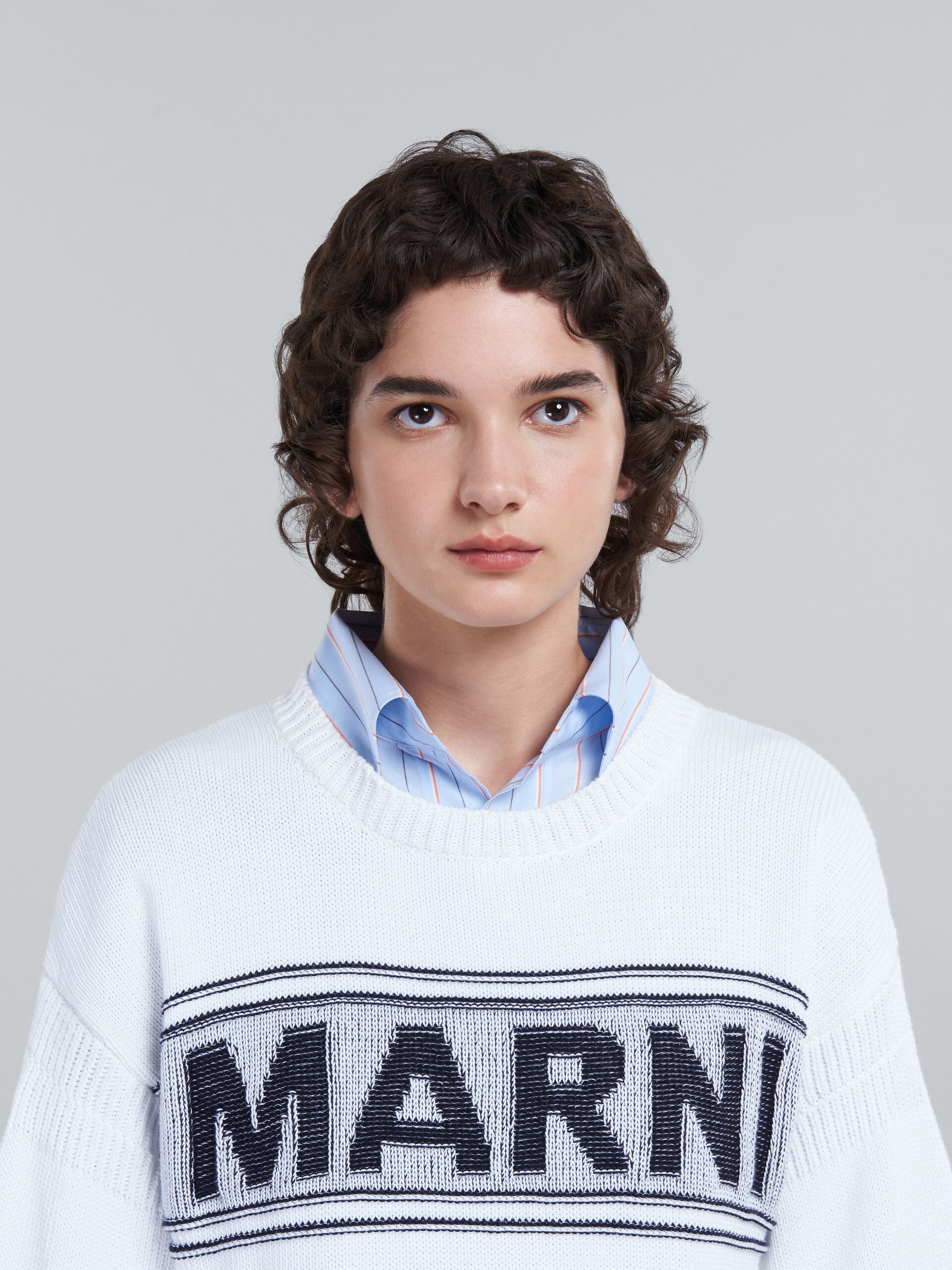 WHITE COTTON SWEATER WITH LOGO - 4