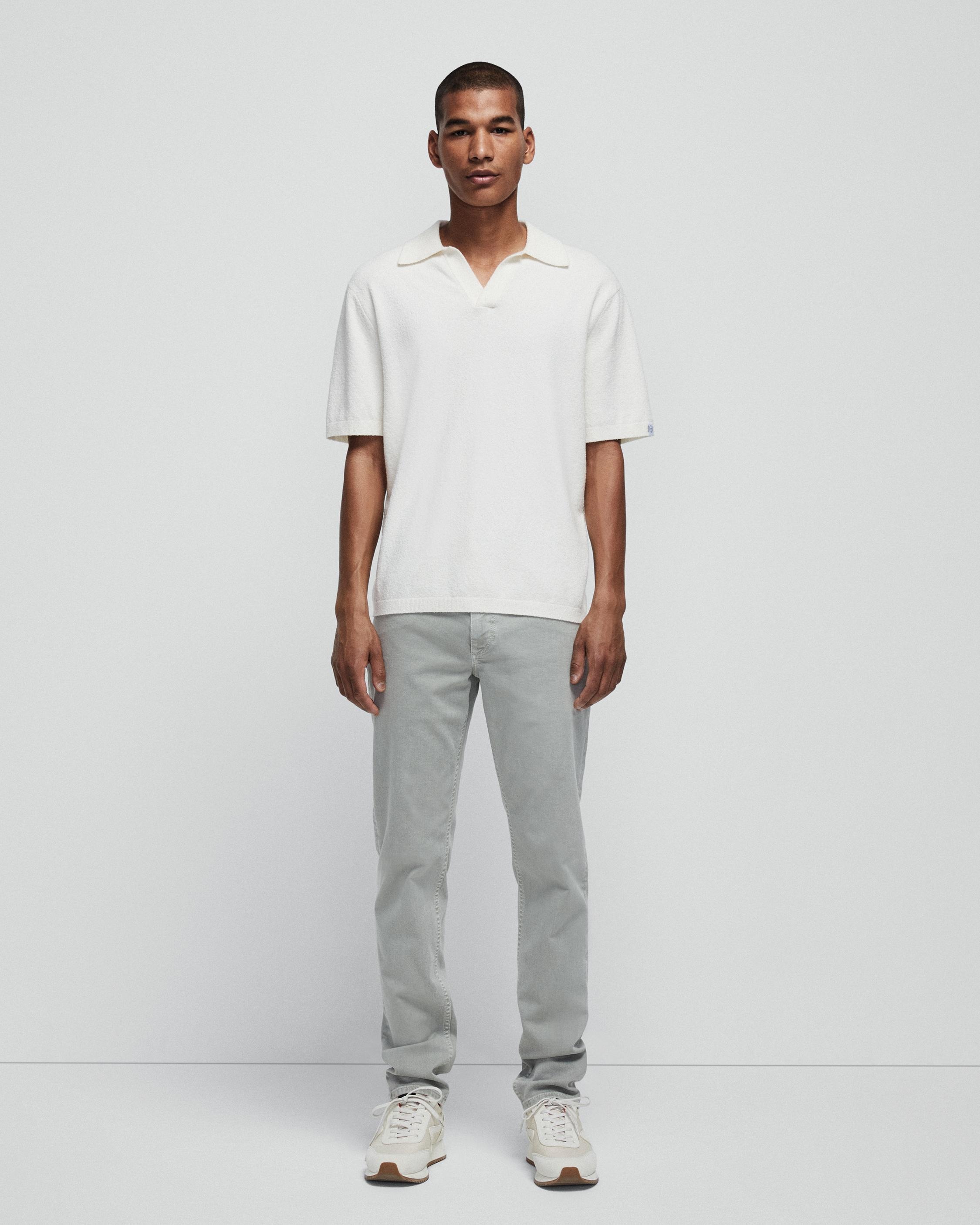 Fit 2 - Pigeon
Slim Fit Light Grey Aero Stretch Jean - 3