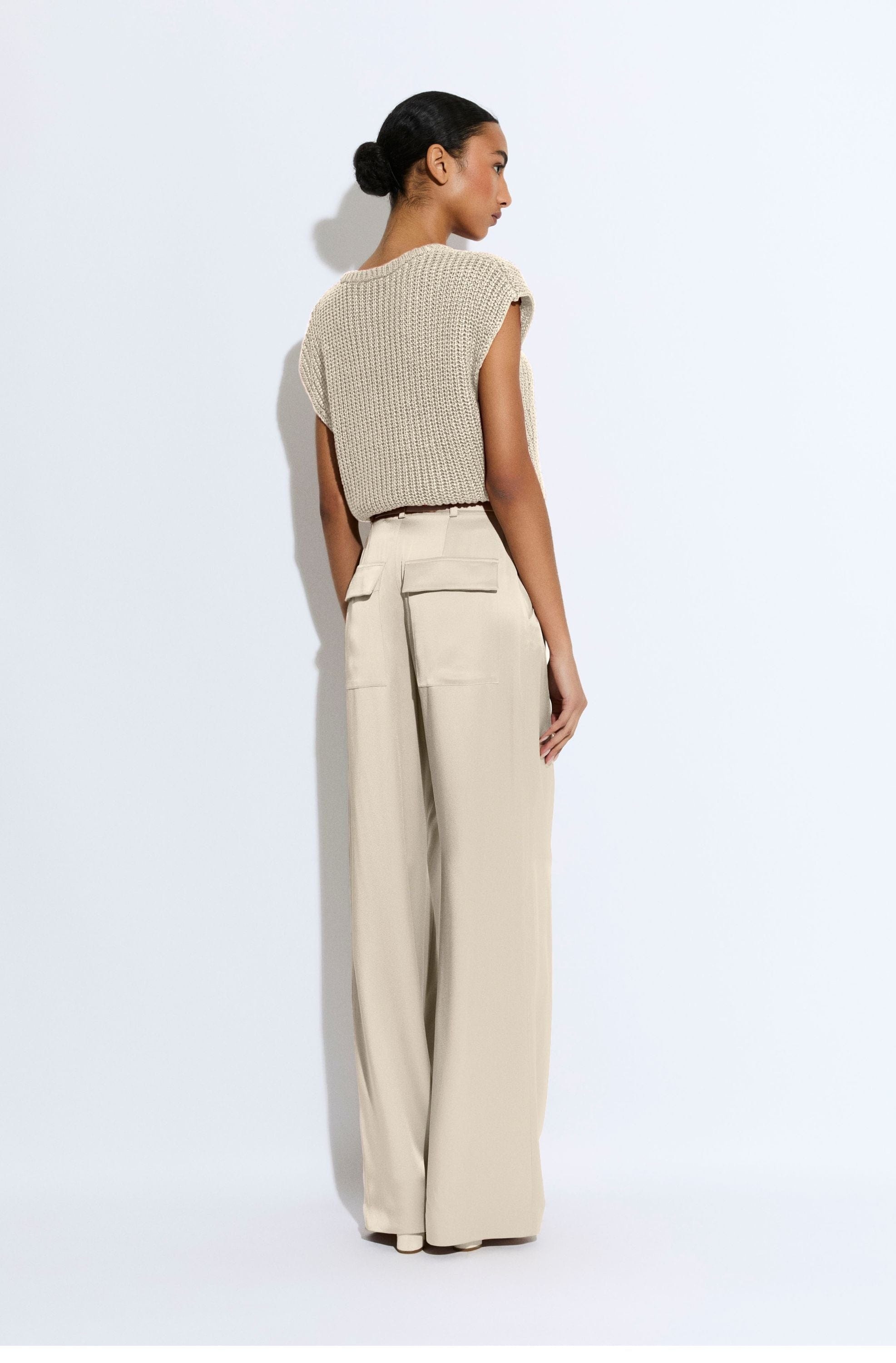 Satin Relaxed Pleated Pant - 3