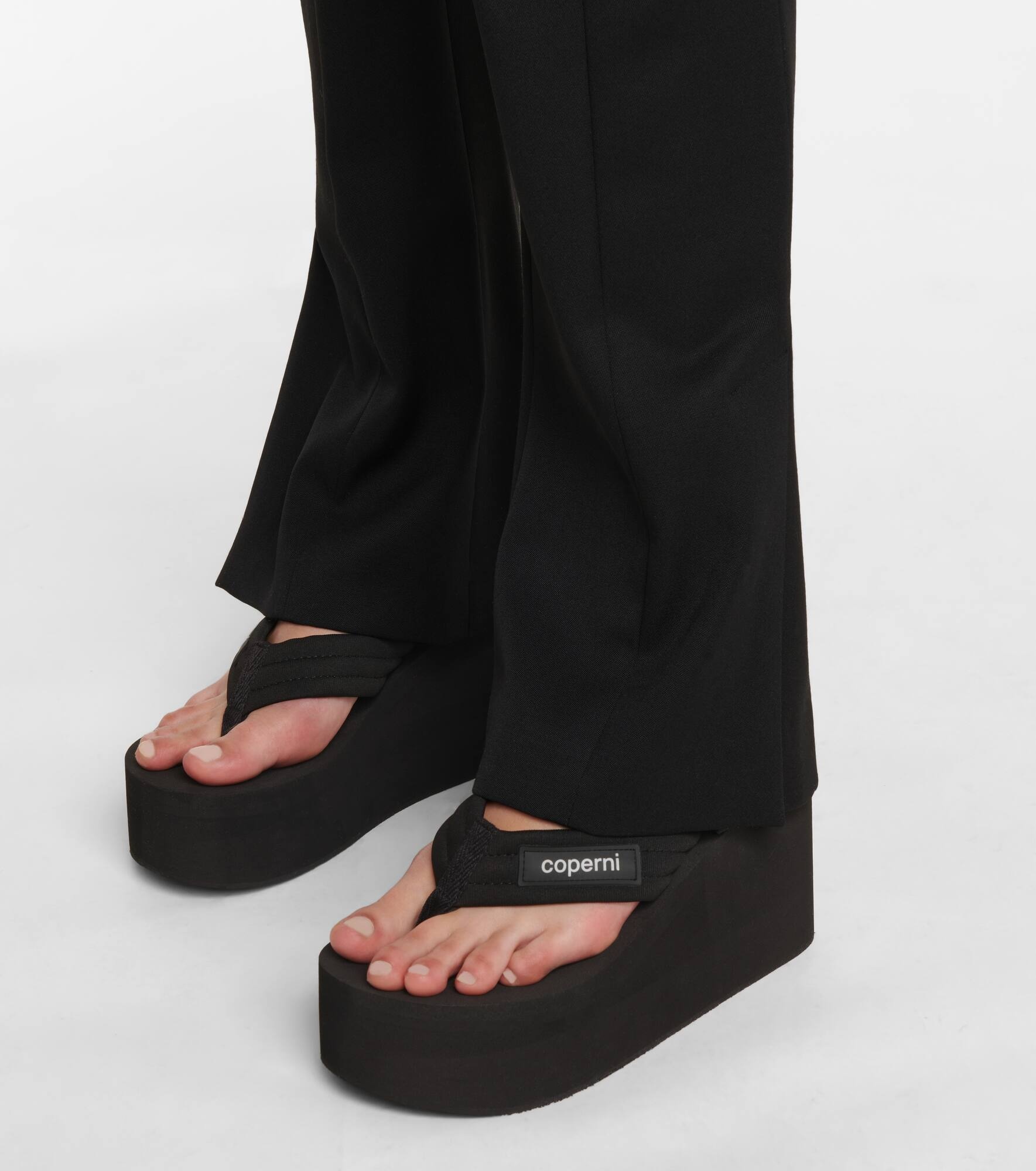 Platform thong sandals - 4