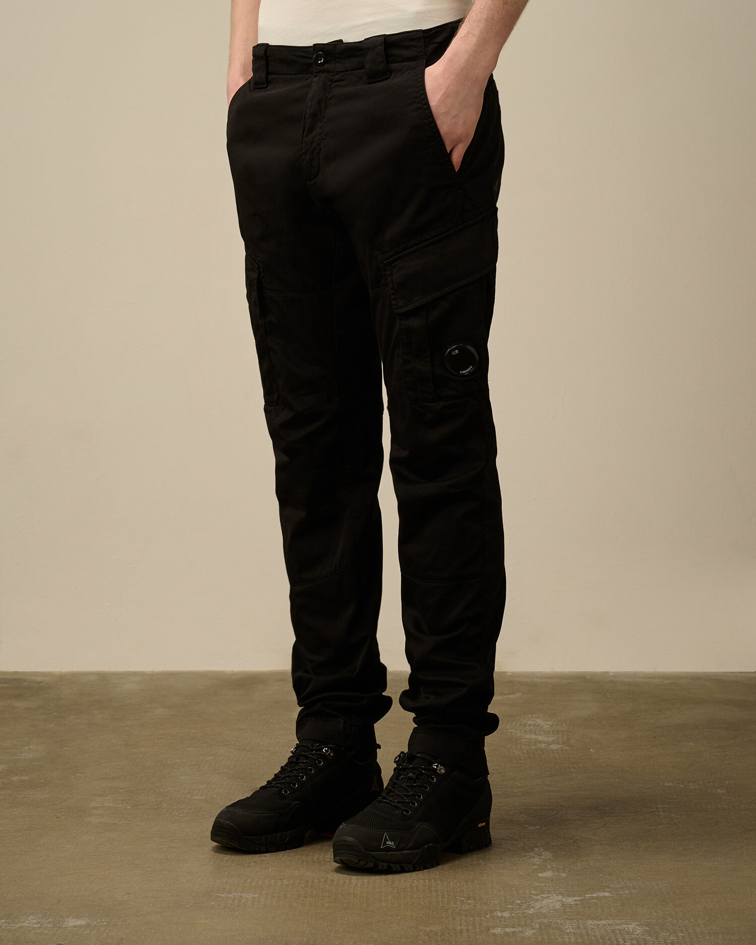 Stretch Sateen Cargo Lens Pants - 3