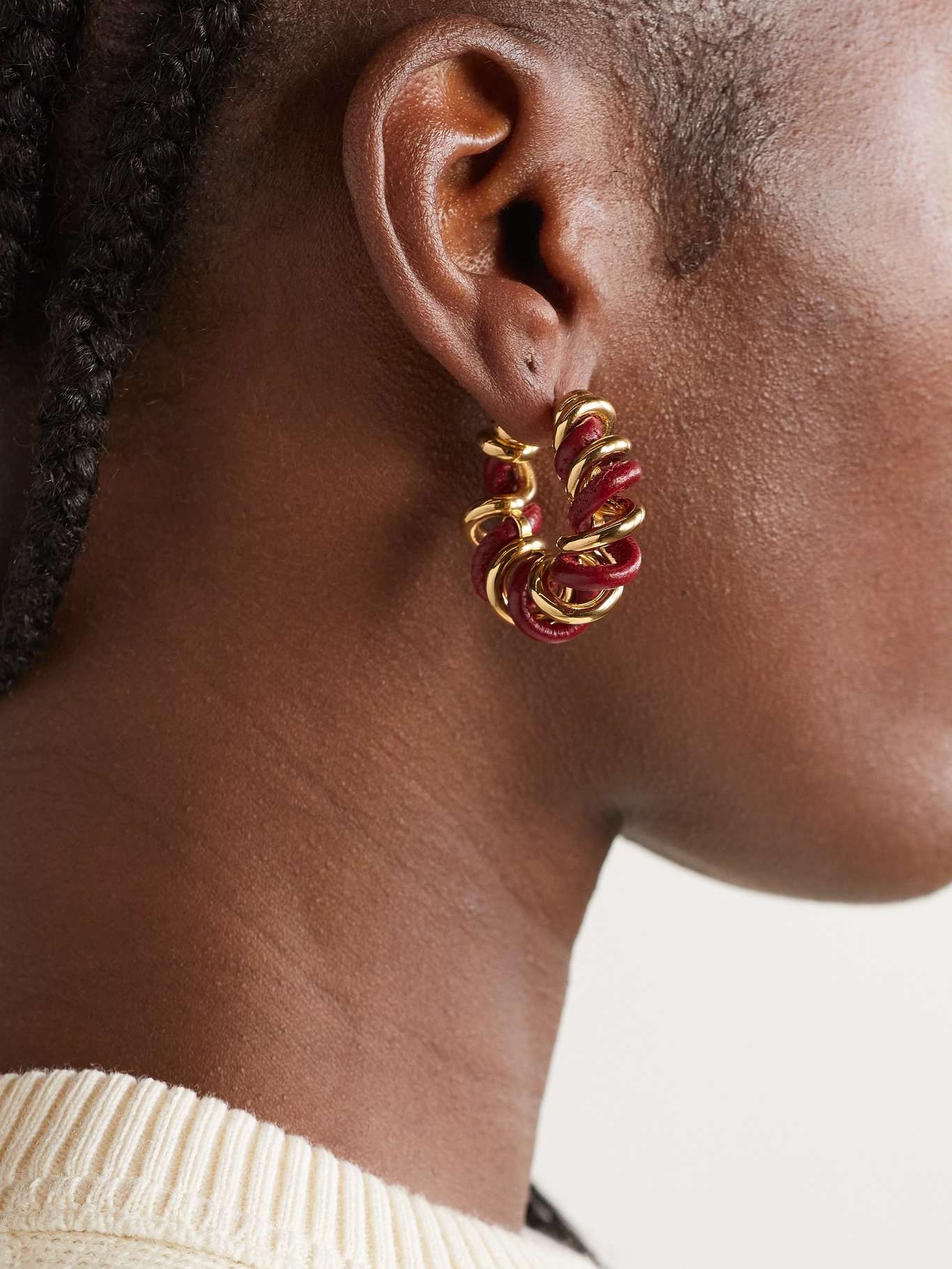 Gold vermeil and leather hoop earrings - 2