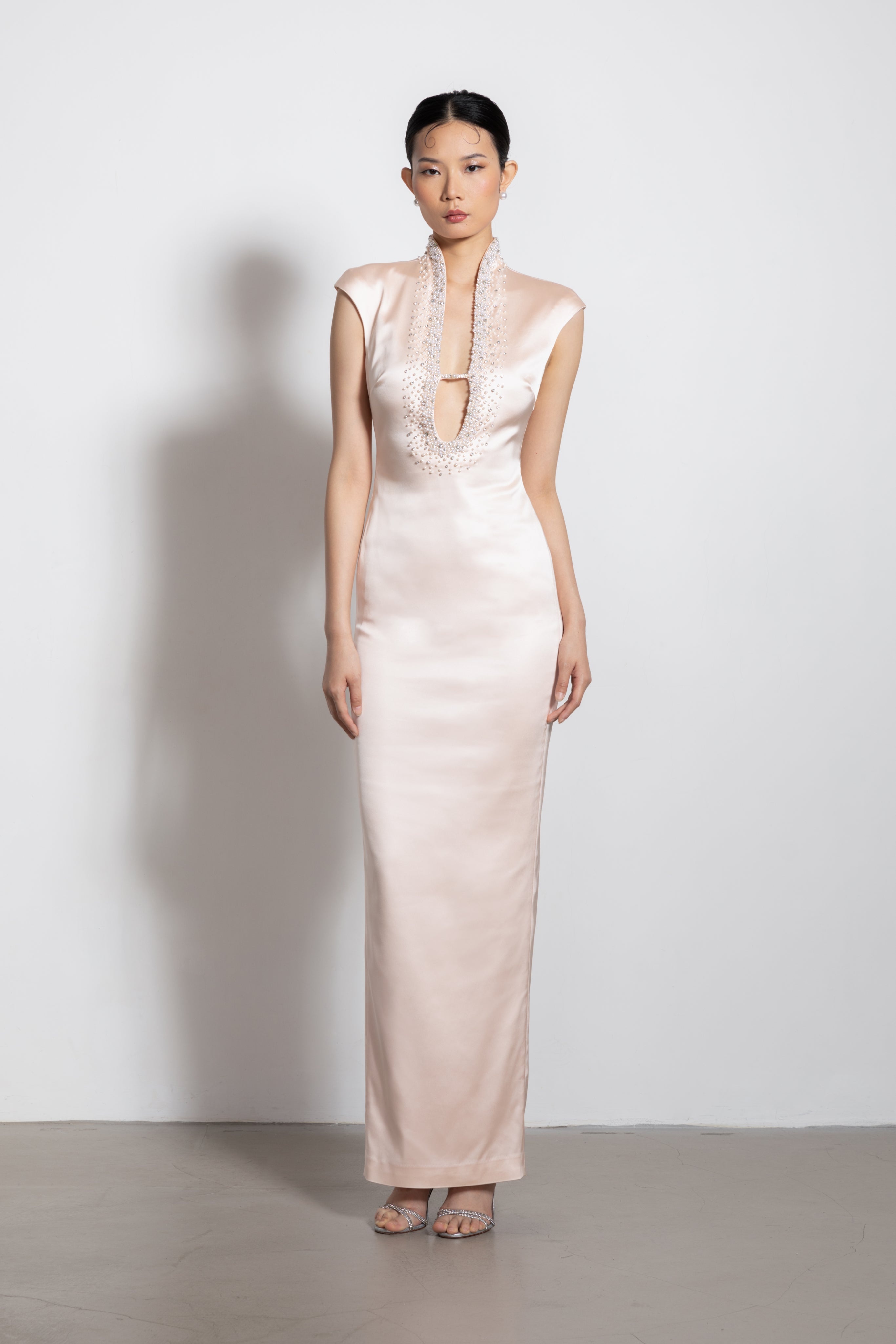 LI GOWN - 2