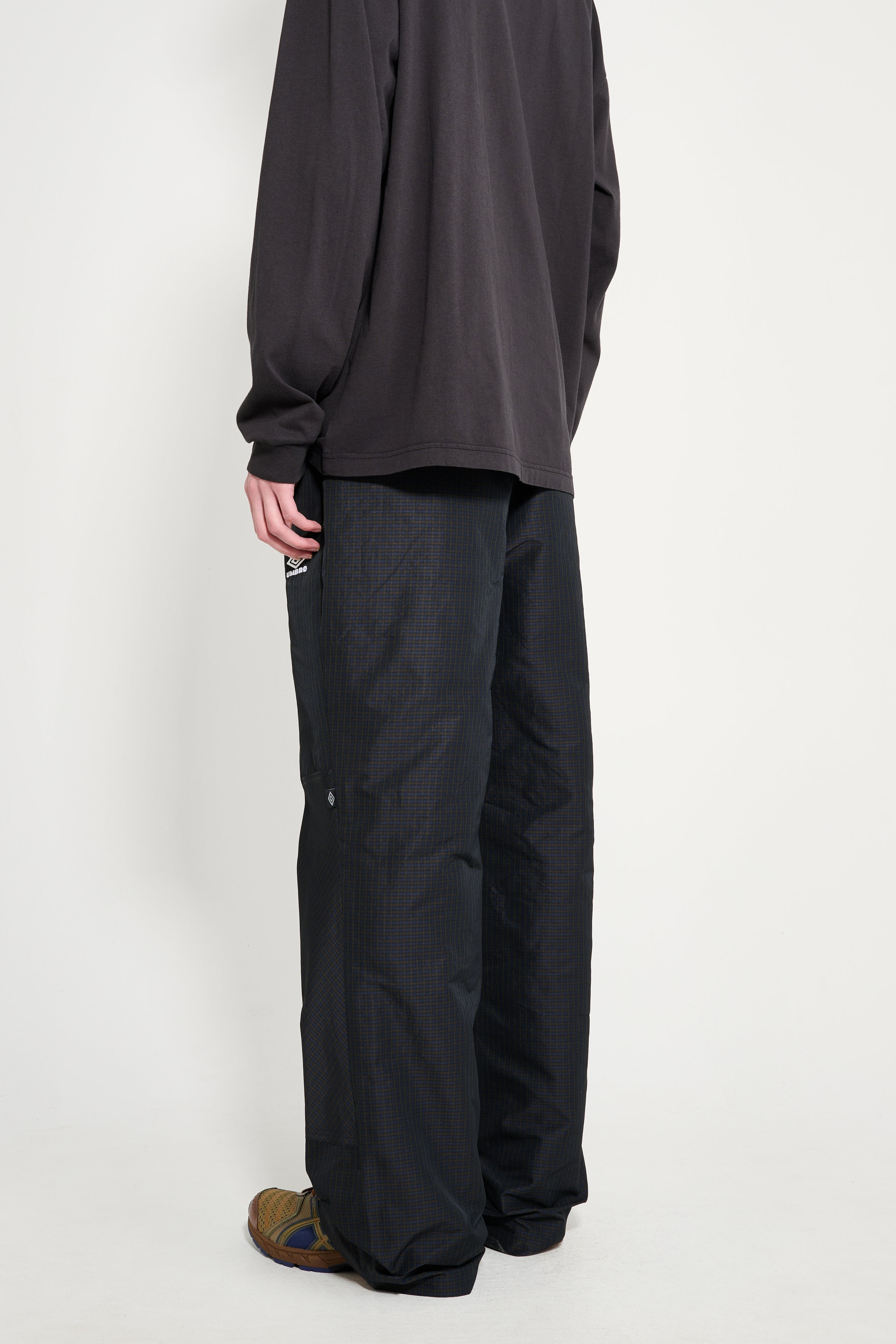 UMBRO CHECK TRACK PANTS NAVY / DARK BROWN - 2
