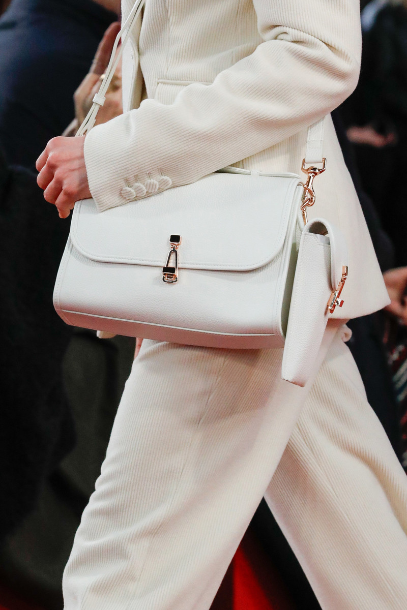 GABRIELA HEARST Medium Leonora Flap Bag in Ivory Textured Leather outlook