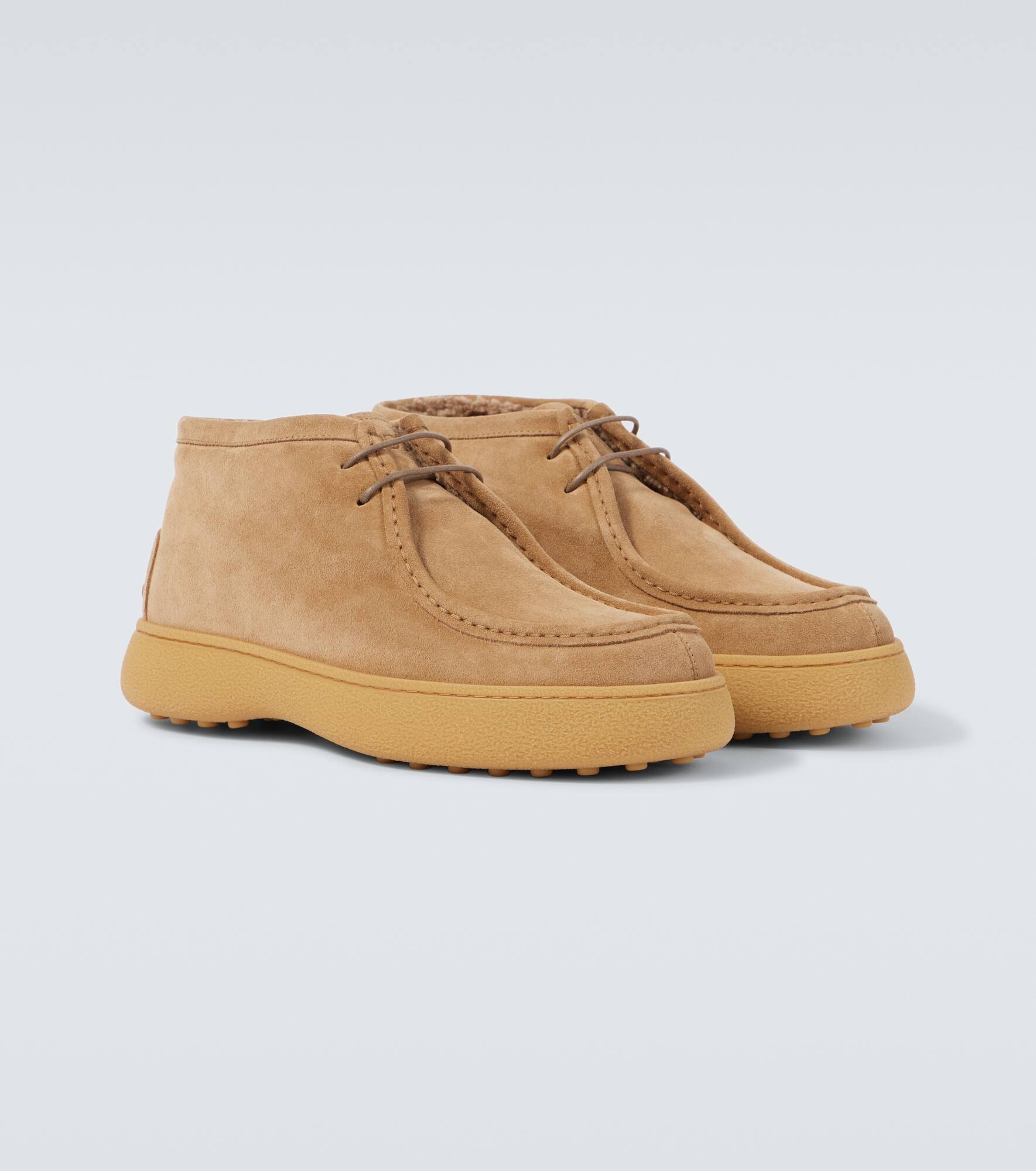 Suede lace-up boots - 5