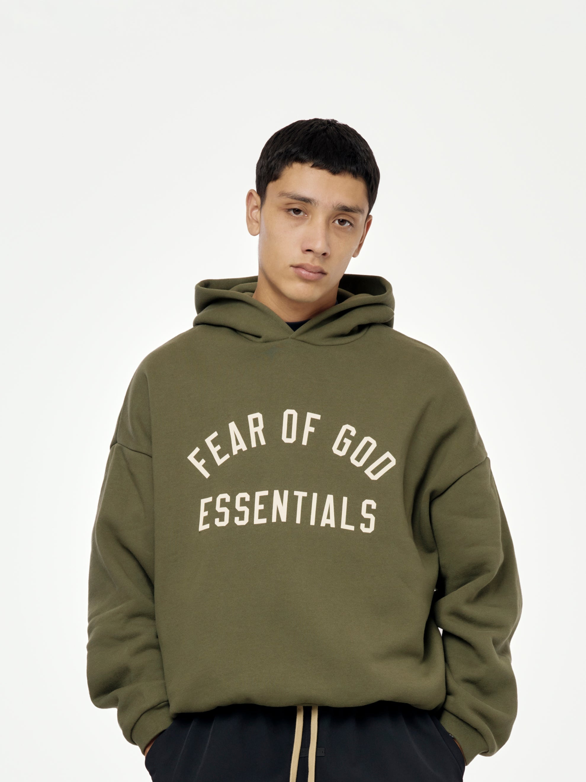ESSENTIALS FLEECE HOODIE (MILITARY) | unionlosangeles