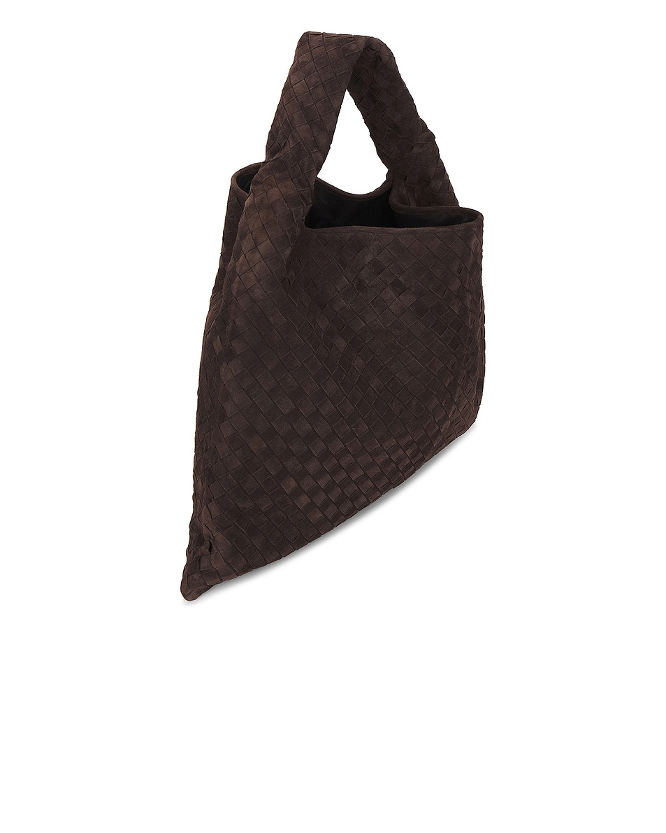 ショルダーバッグ・ポシェット BOTTEGA VENETA LARGE HOP BAG Bottega Veneta® Women's Large Hop in Black. Shop online now.