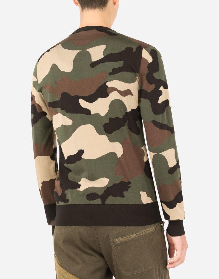 Silk round-neck sweater with camouflage intarsia - 5