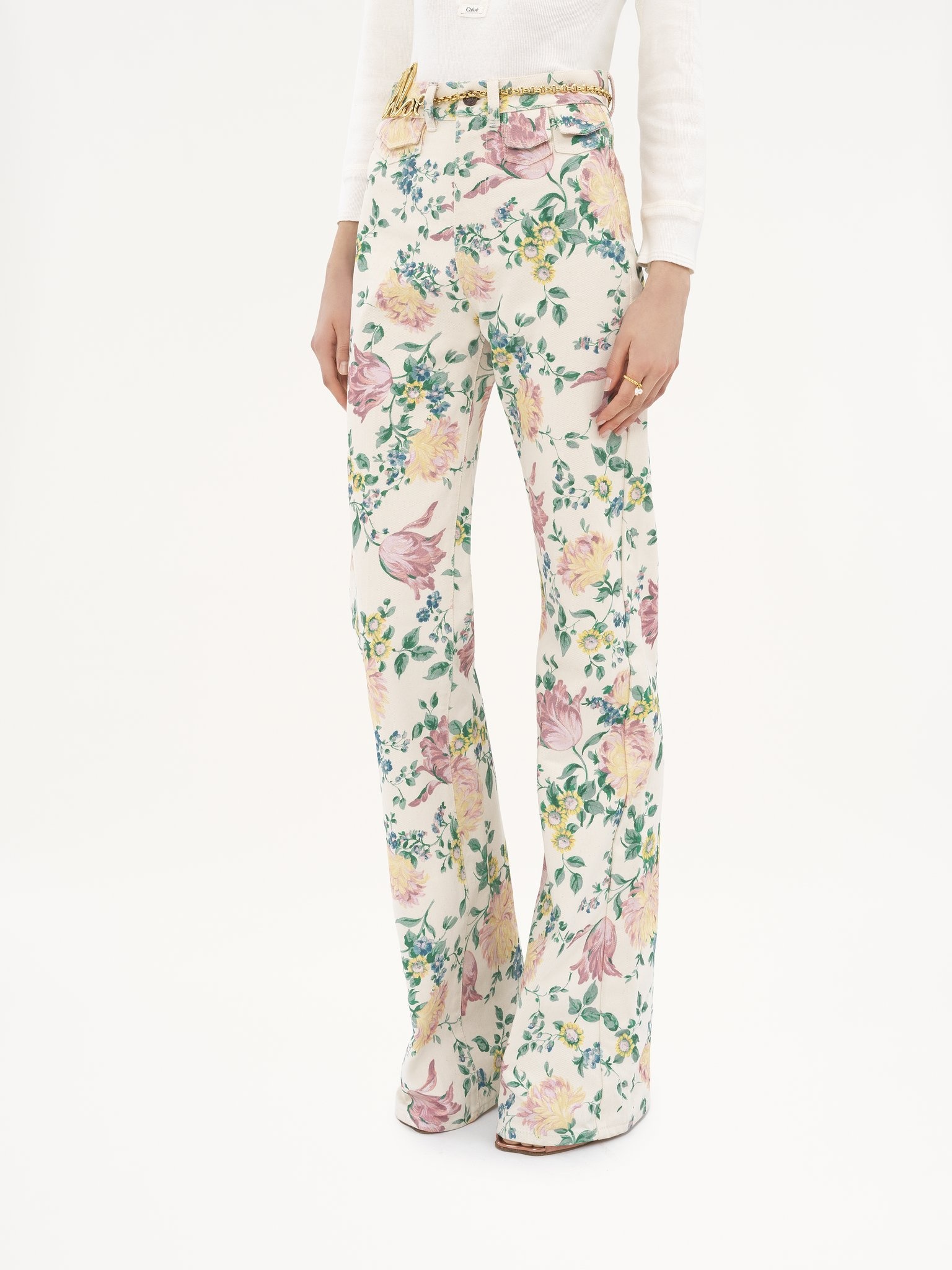 HIGH-RISE FLARE JEANS IN DENIM - 4