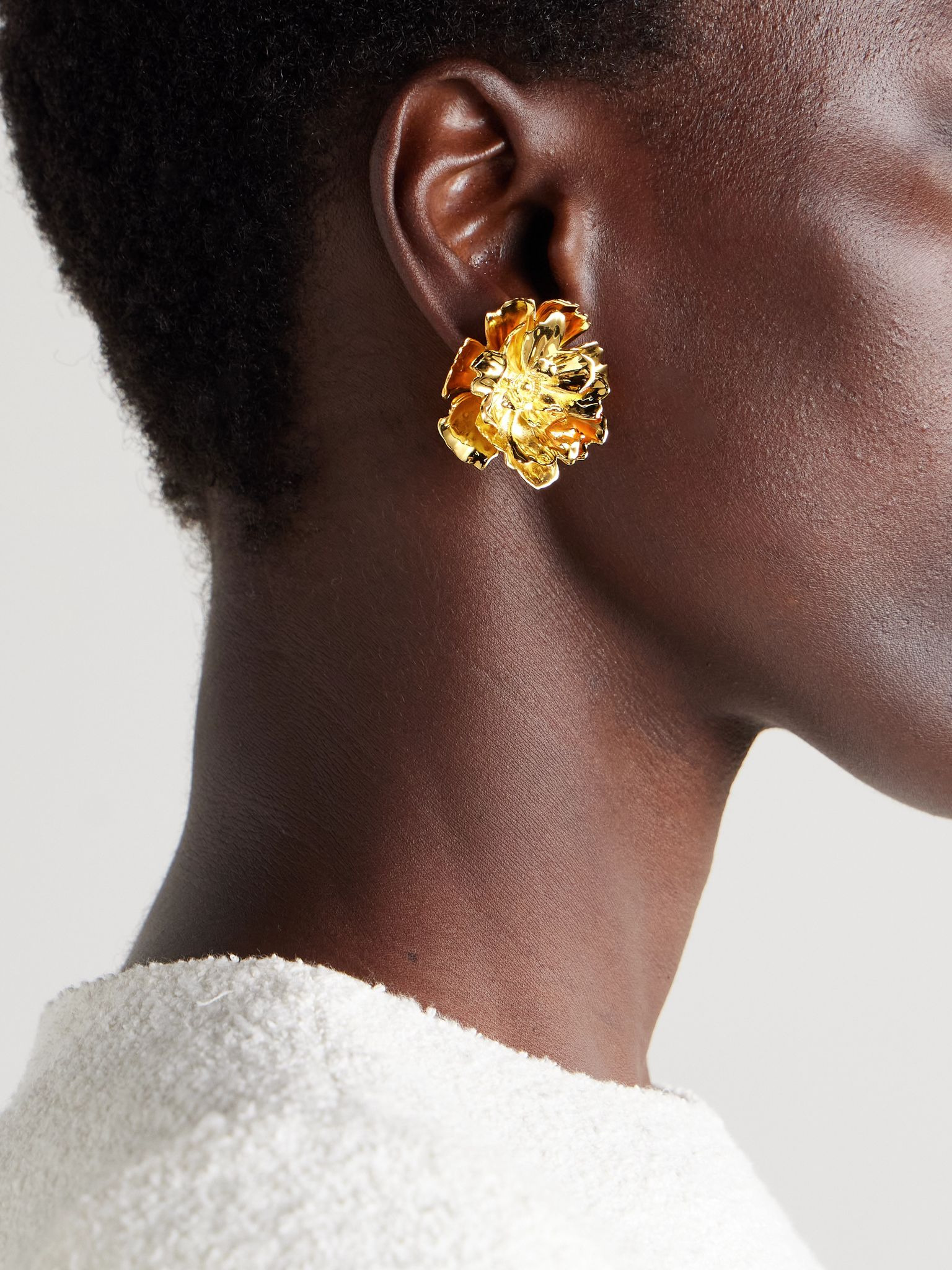Peony small gold-tone clip earrings Gold - 2
