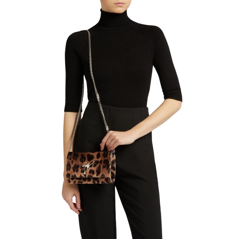 Giuseppe Zanotti Cleopatra outlook