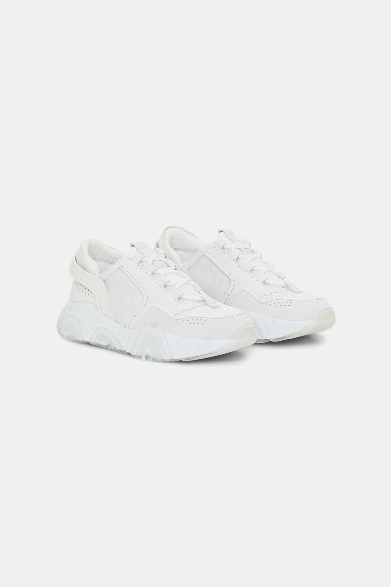 CLASSIC SPORTINESS Sneaker 1