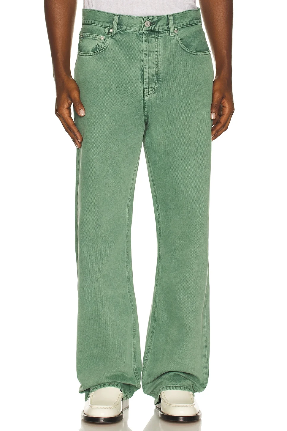 Le De-nimes Droit - 1