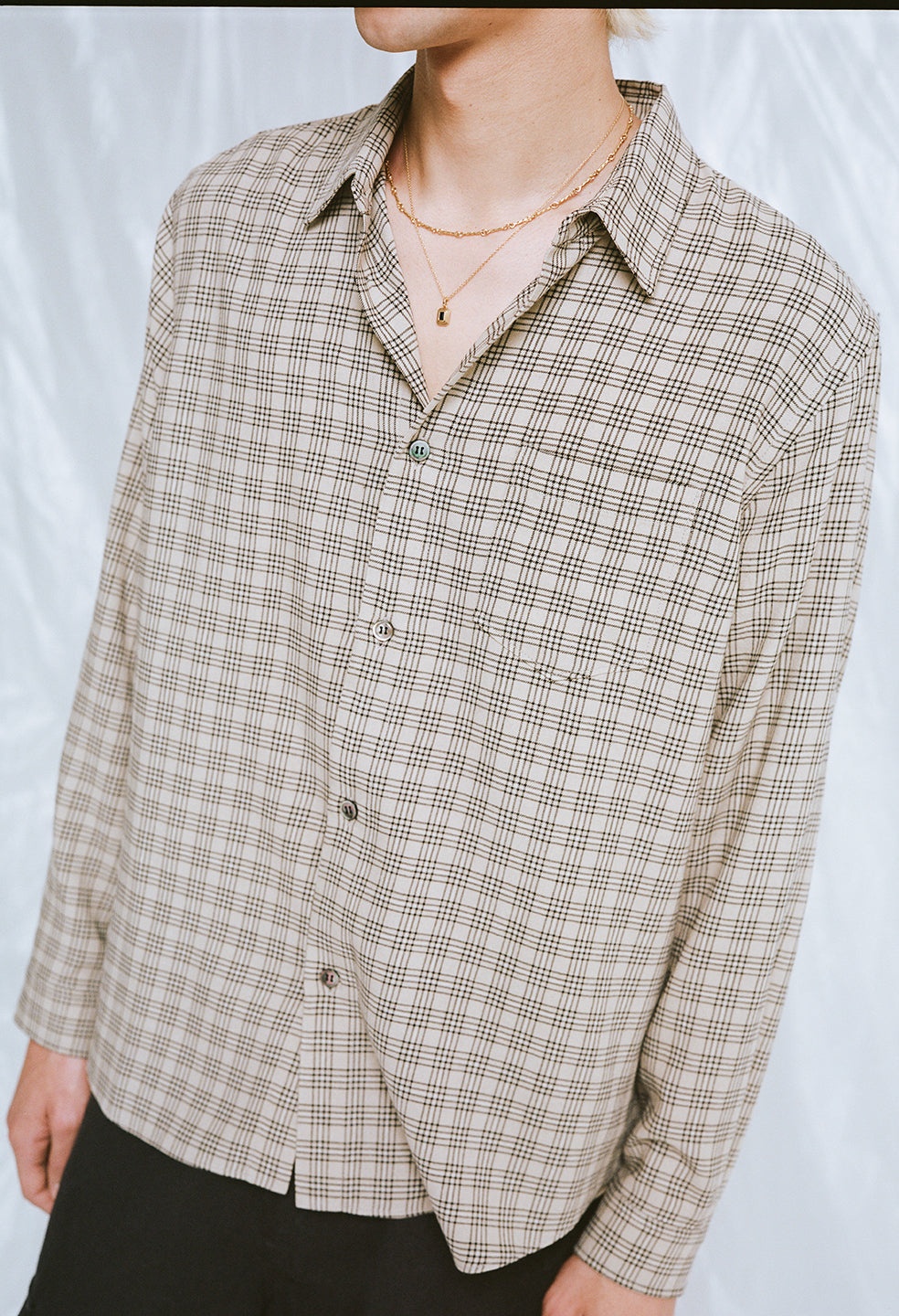 CLOAK BUTTON UP - 5
