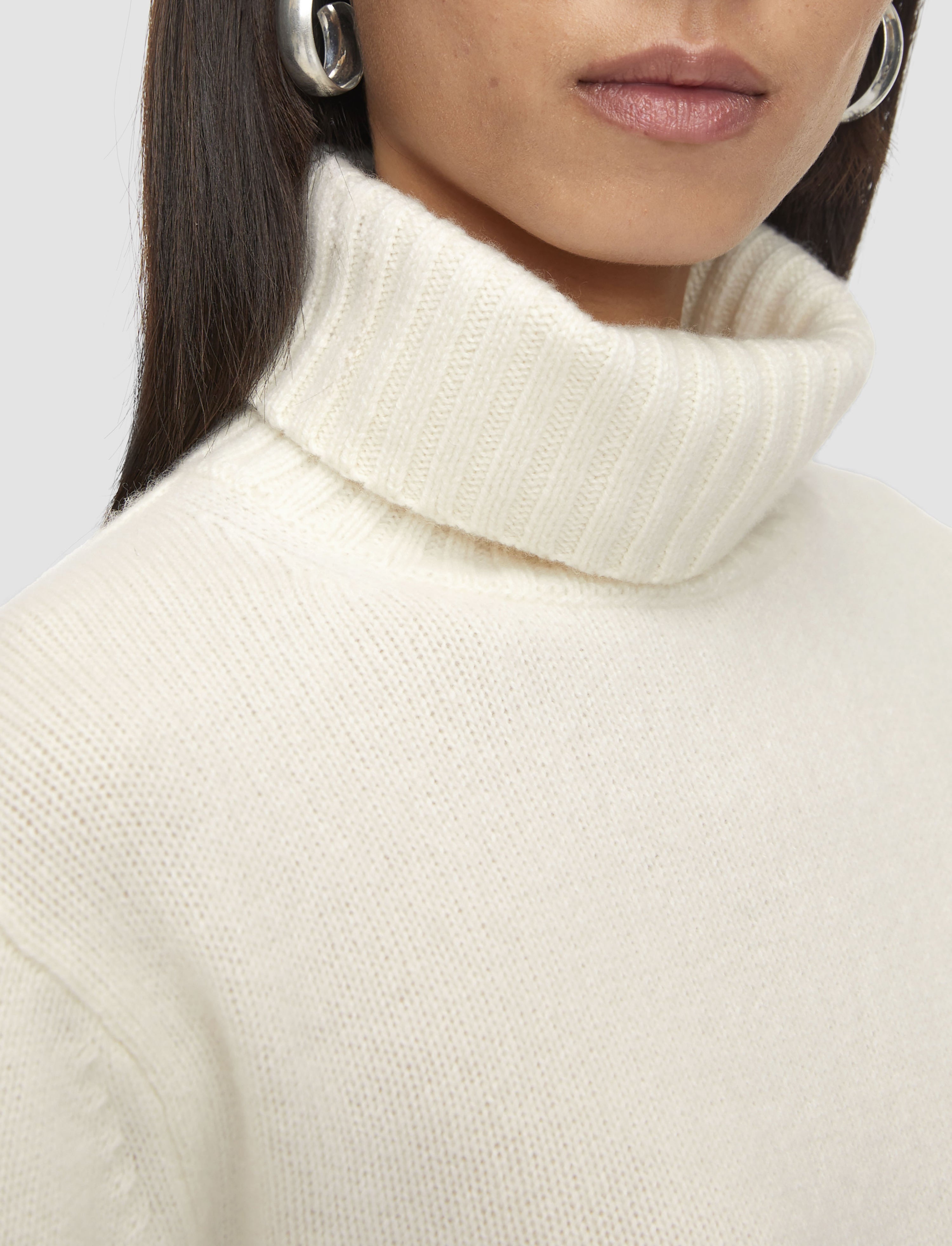 Open Cashmere High Neck Jumper - 6