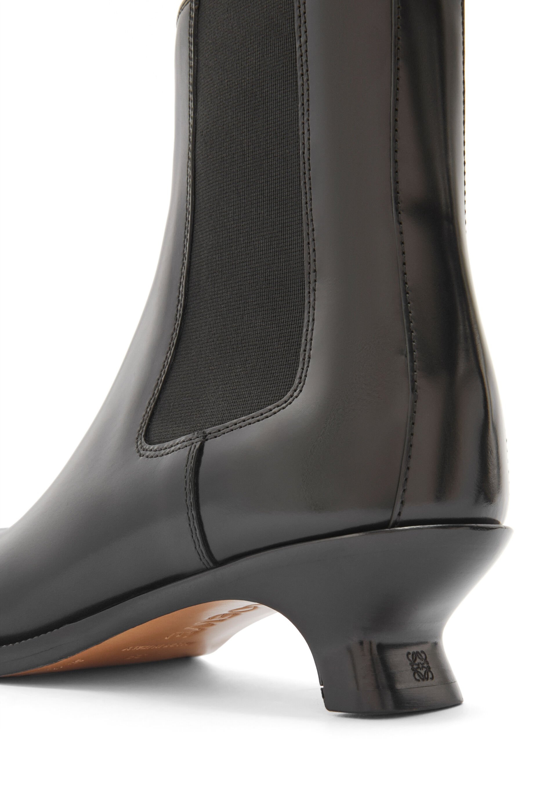 Campo Chelsea bootie in brushed calfskin - 5