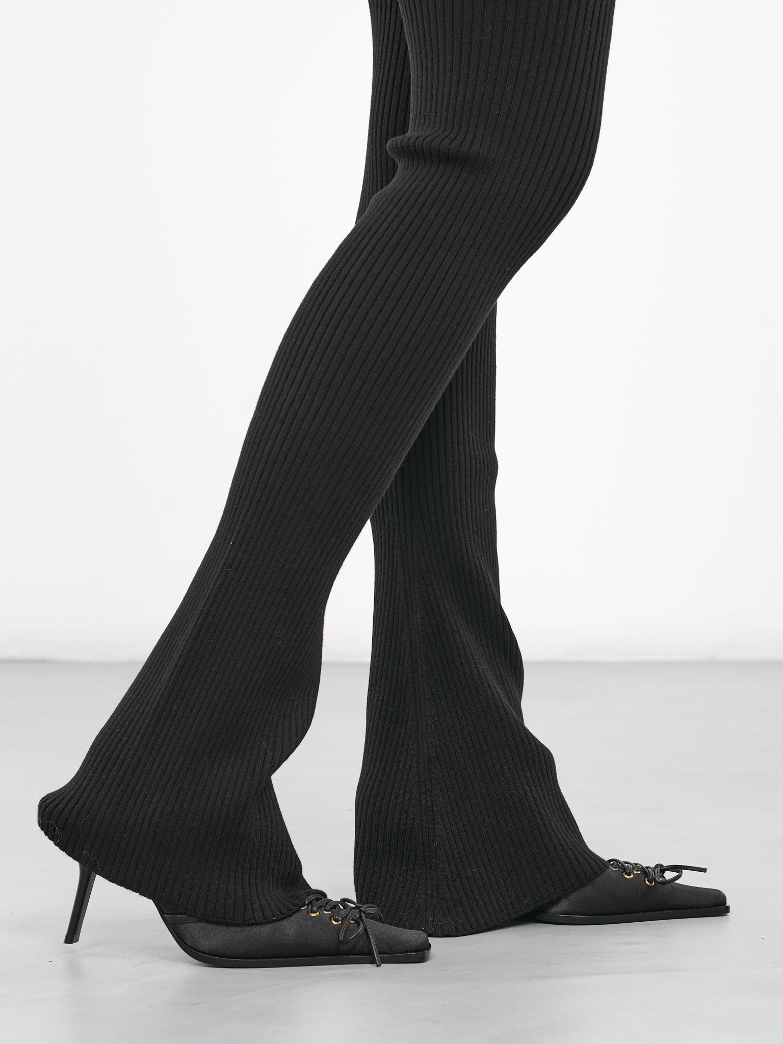Buttoned Knit Pants - 5