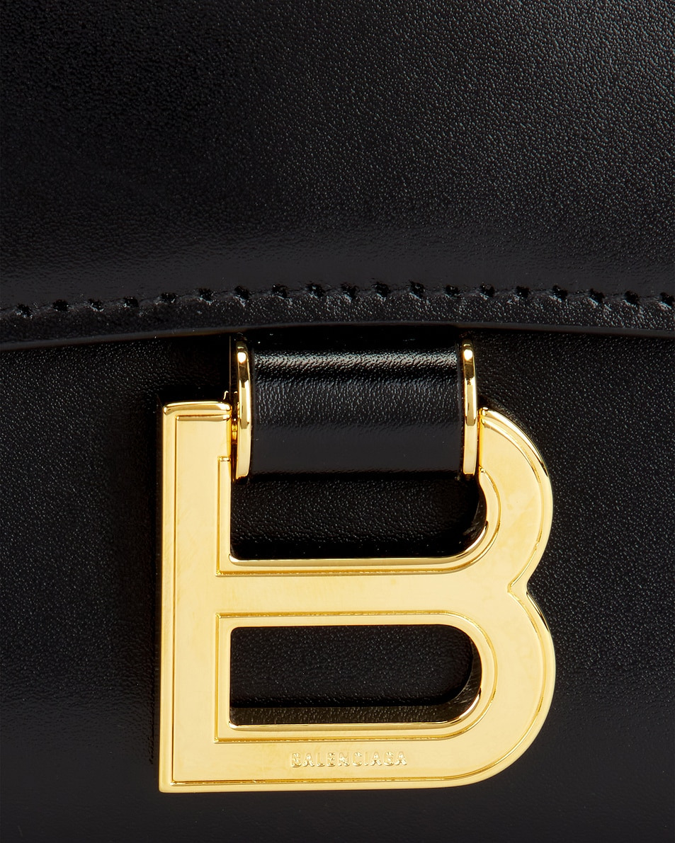 Hourglass Pouch Handle Bag - 7