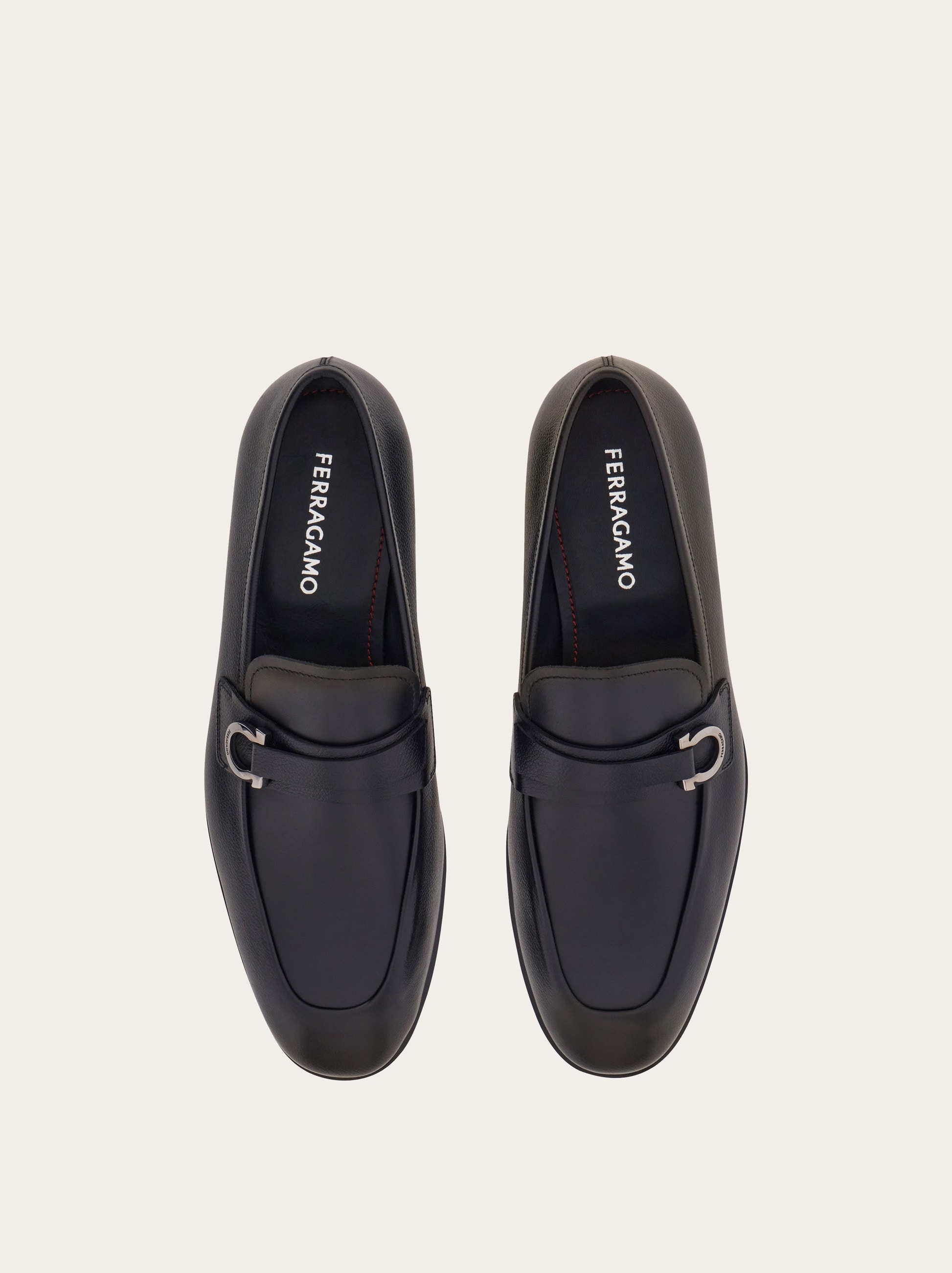 Moccasin with Gancini ornament - 2