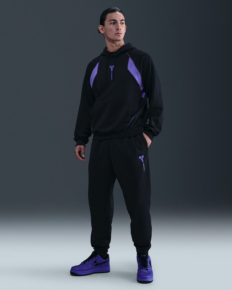 FC Barcelona Away Kobe Therma-FIT Soccer Pants 1
