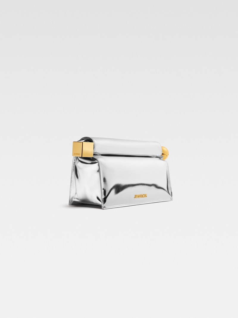 JACQUEMUS La Pochette rond carré outlook