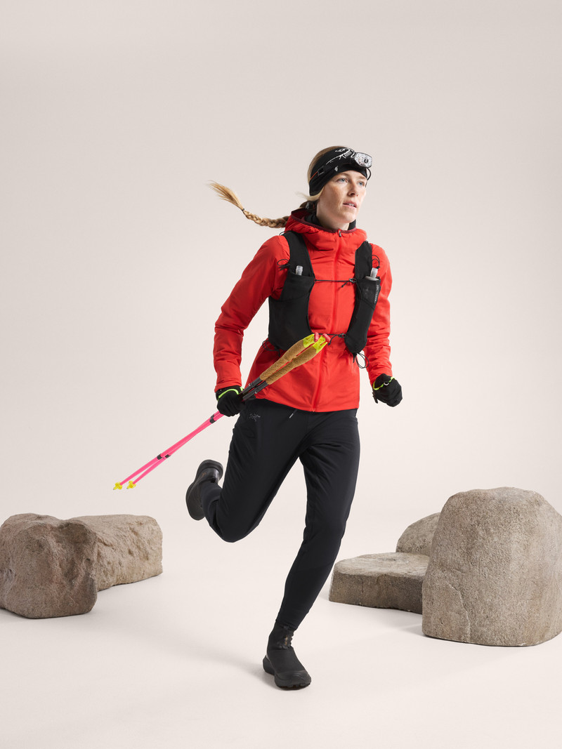 Arc'teryx Norvan Insulated Hoody outlook