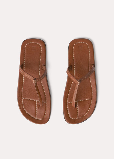 Totême The t-strap sandal tan grain outlook