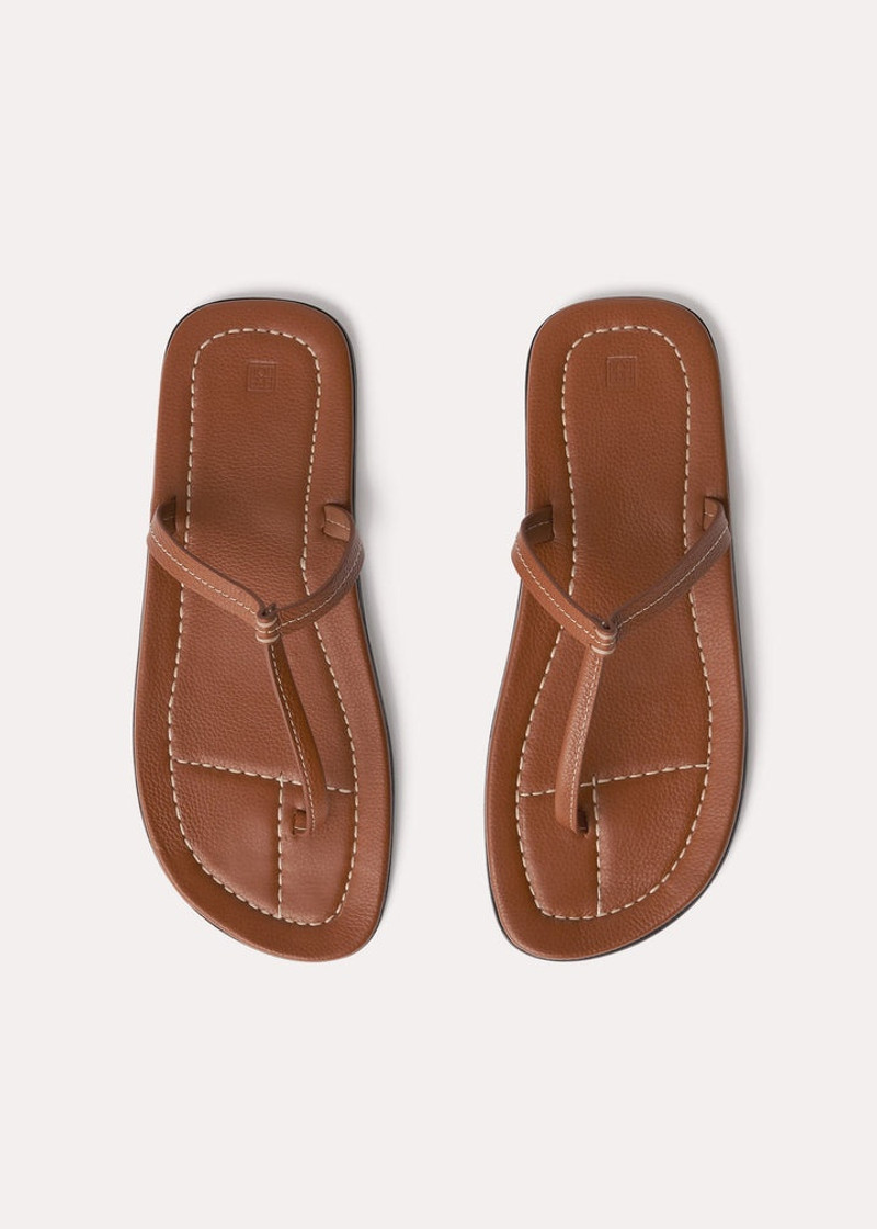 Totême The t-strap sandal tan grain outlook