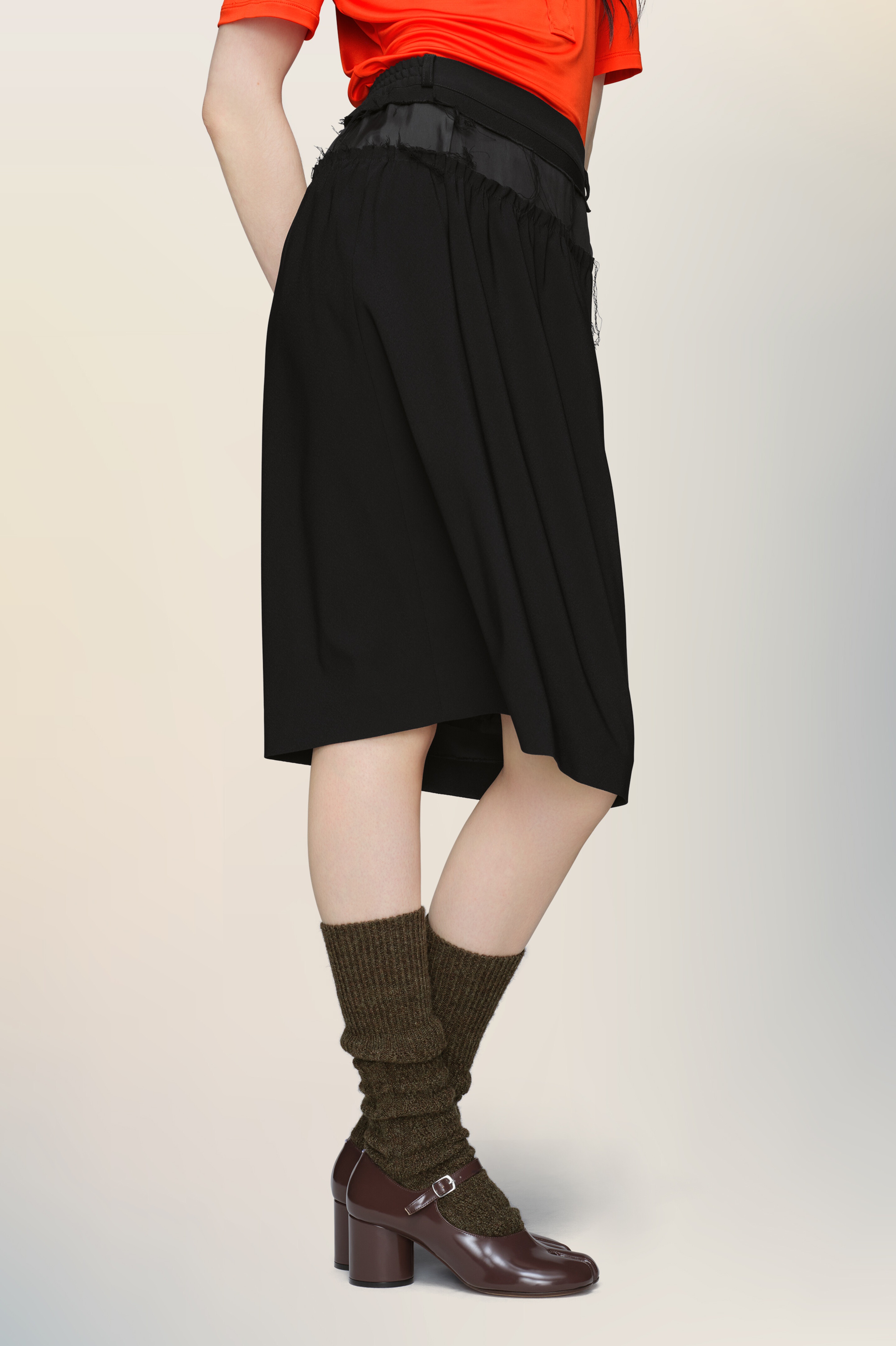Anonymity of the lining skirt - 4